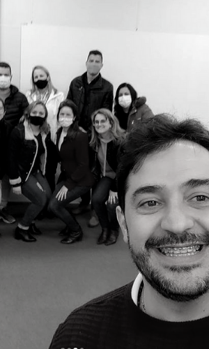 Adriano Abreu e seus alunos de Formação em Analista DISC do Instituto Metaforma